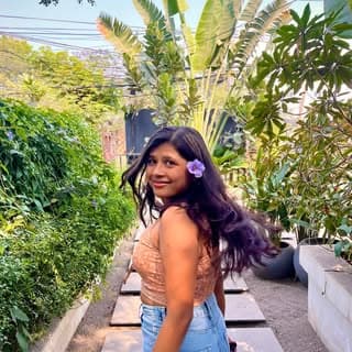 aanooook — Vlogs & Lifestyle creator on Fancall