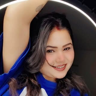 Mansi Yadav — Beauty & Self Care creator on Fancall