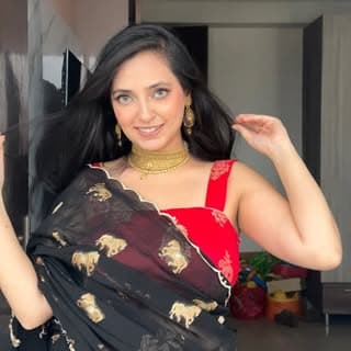 meru.panwargrover — creator on Fancall