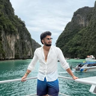 ujjwal_saraswat25 — creator on Fancall