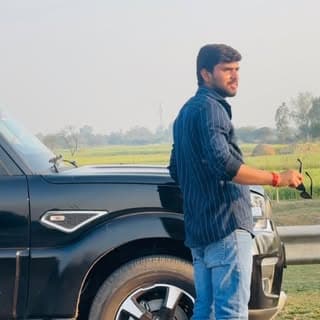 @dakshyadav1455 — creator on Fancall