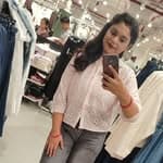 Sweety kumari — Fashion & Style creator on Fancall