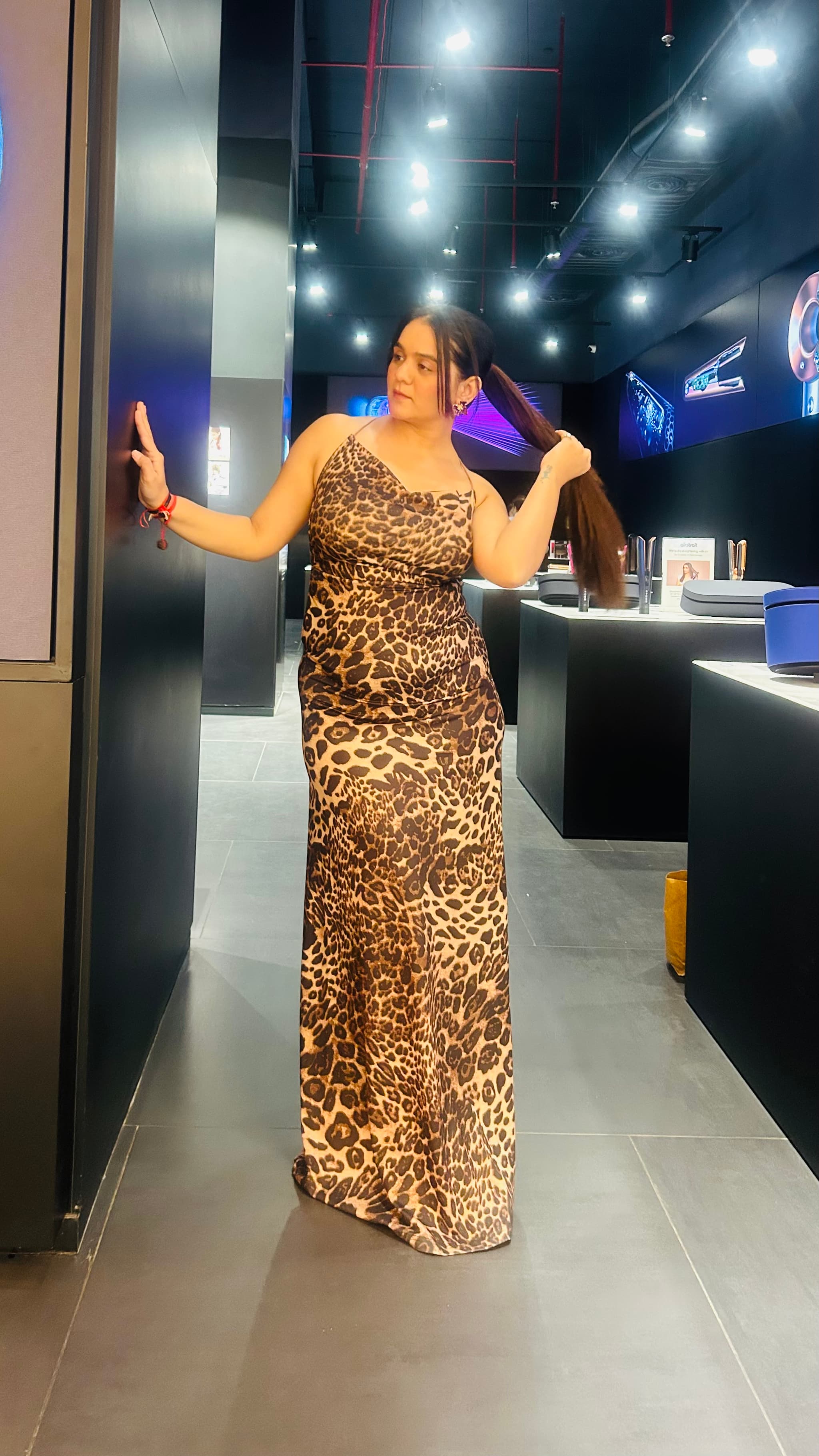 Ami Akhani (Thakkar) — Fashion & Style creator on Fancall