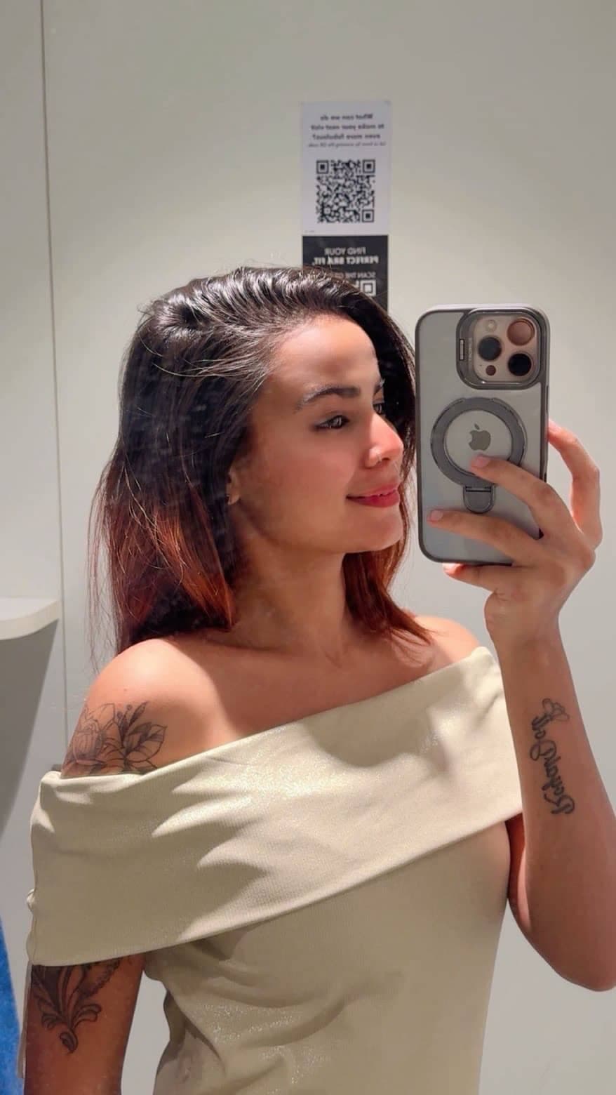 Bansi Patel ๐ฆ โ Fashion & Style creator on Fancall