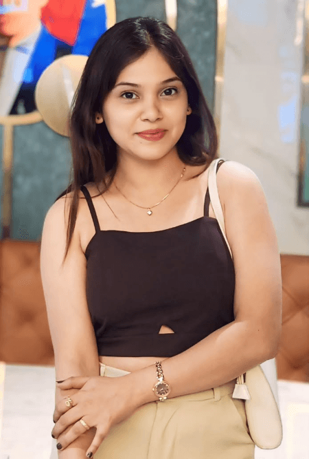 KOMAL — Music creator on Fancall