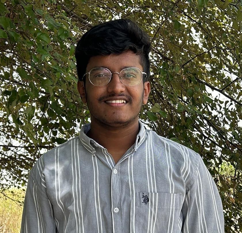 Sakthivel Sivakumar | Tamil Tech Tips ๐ง Mobiles ๐ฑ Reviews ๐ฅ โ Tech & Gadgets creator on Fancall