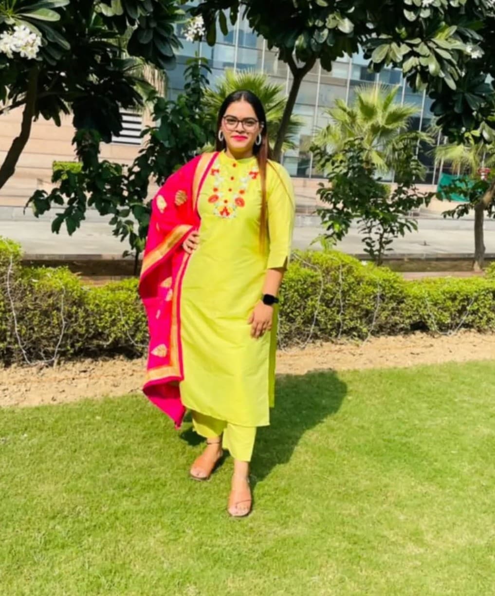 Akriti Kapoor | Content creator — Beauty & Self Care creator on Fancall
