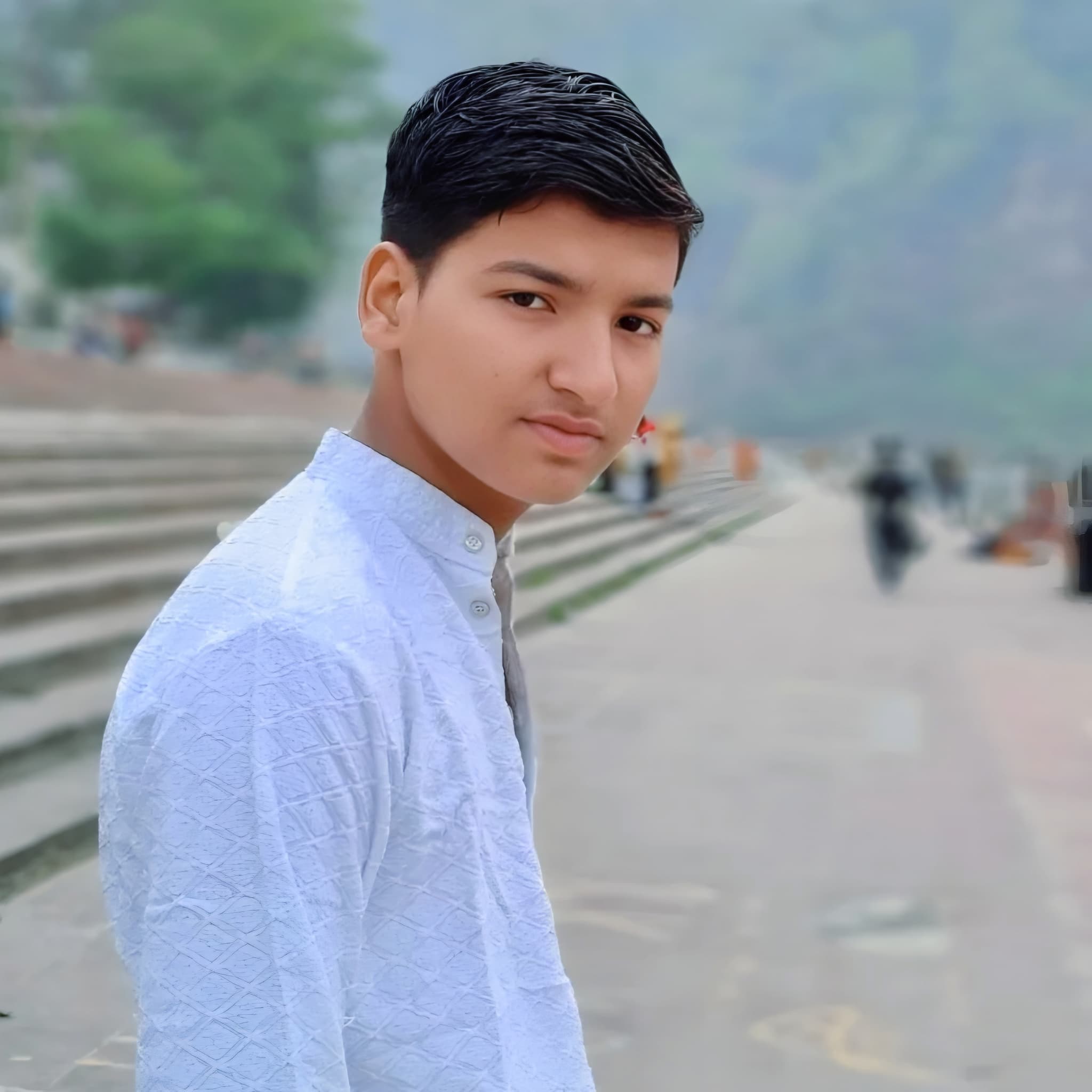 Ram Yadav — Tech & Gadgets creator on Fancall