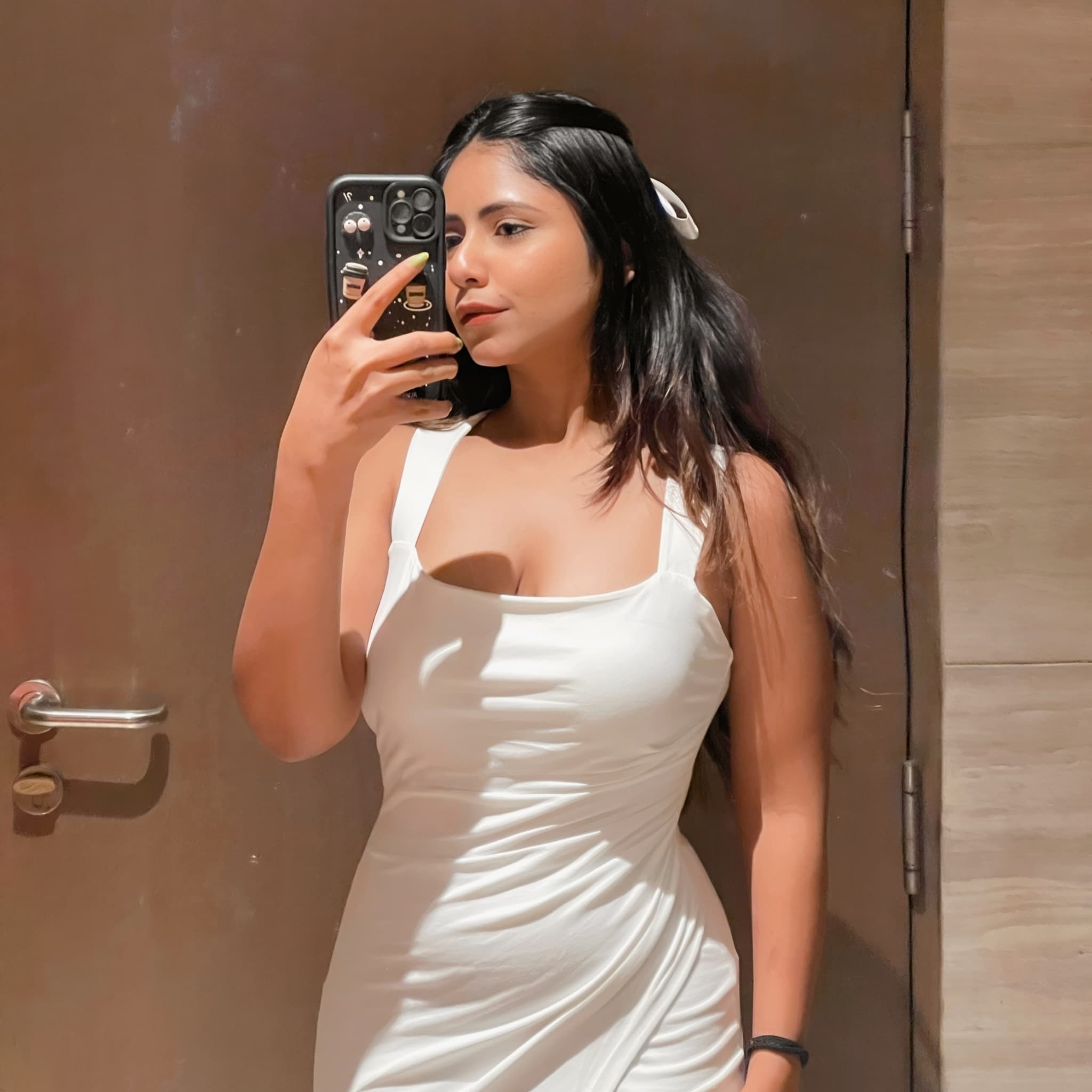 Anjali Sharma — Fashion & Style creator on Fancall