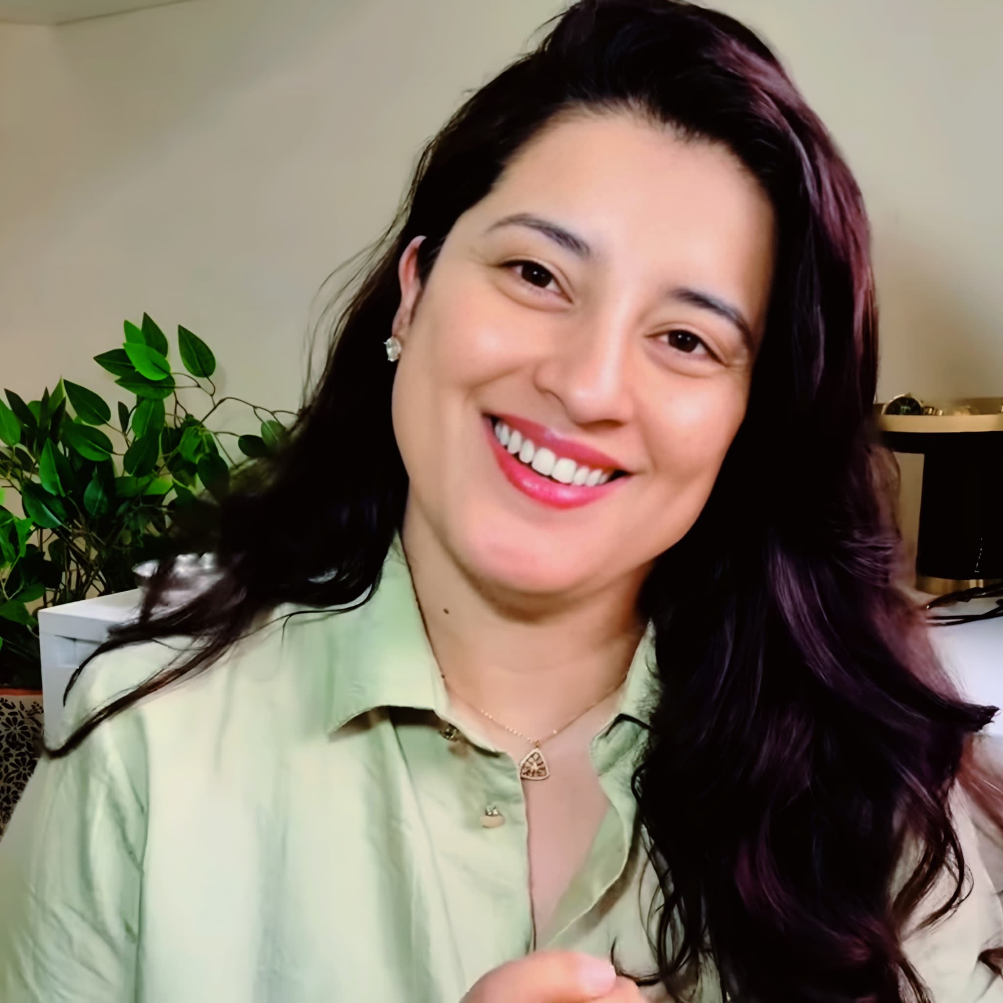 Rachna Jintaa — Beauty & Self Care creator on Fancall