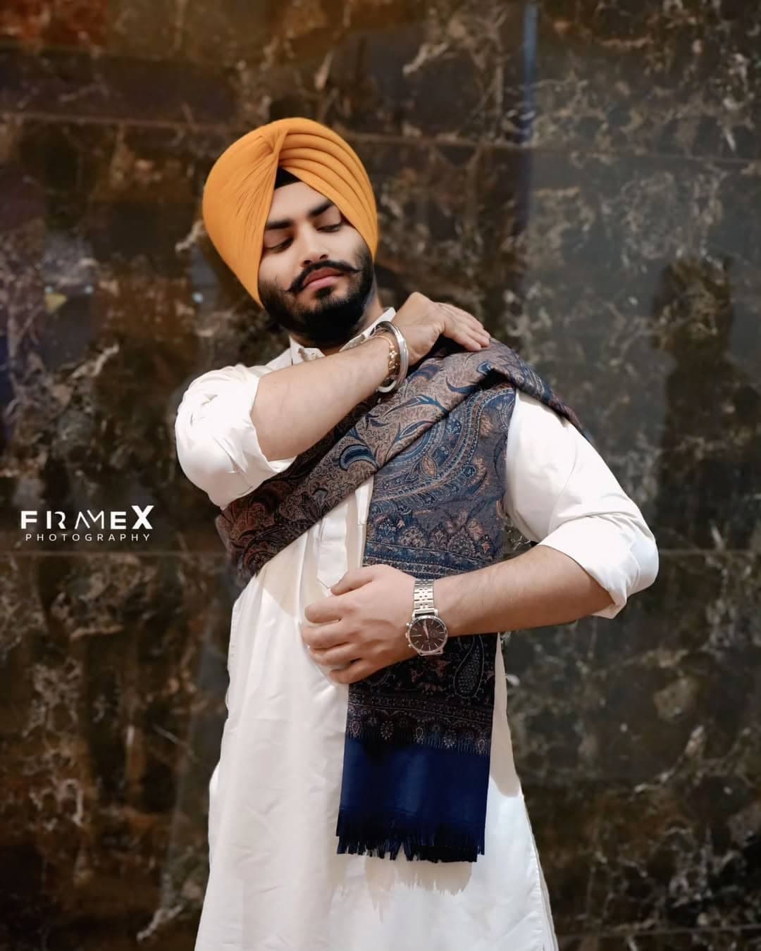 Charandeep Singh — Vlogs & Lifestyle creator on Fancall
