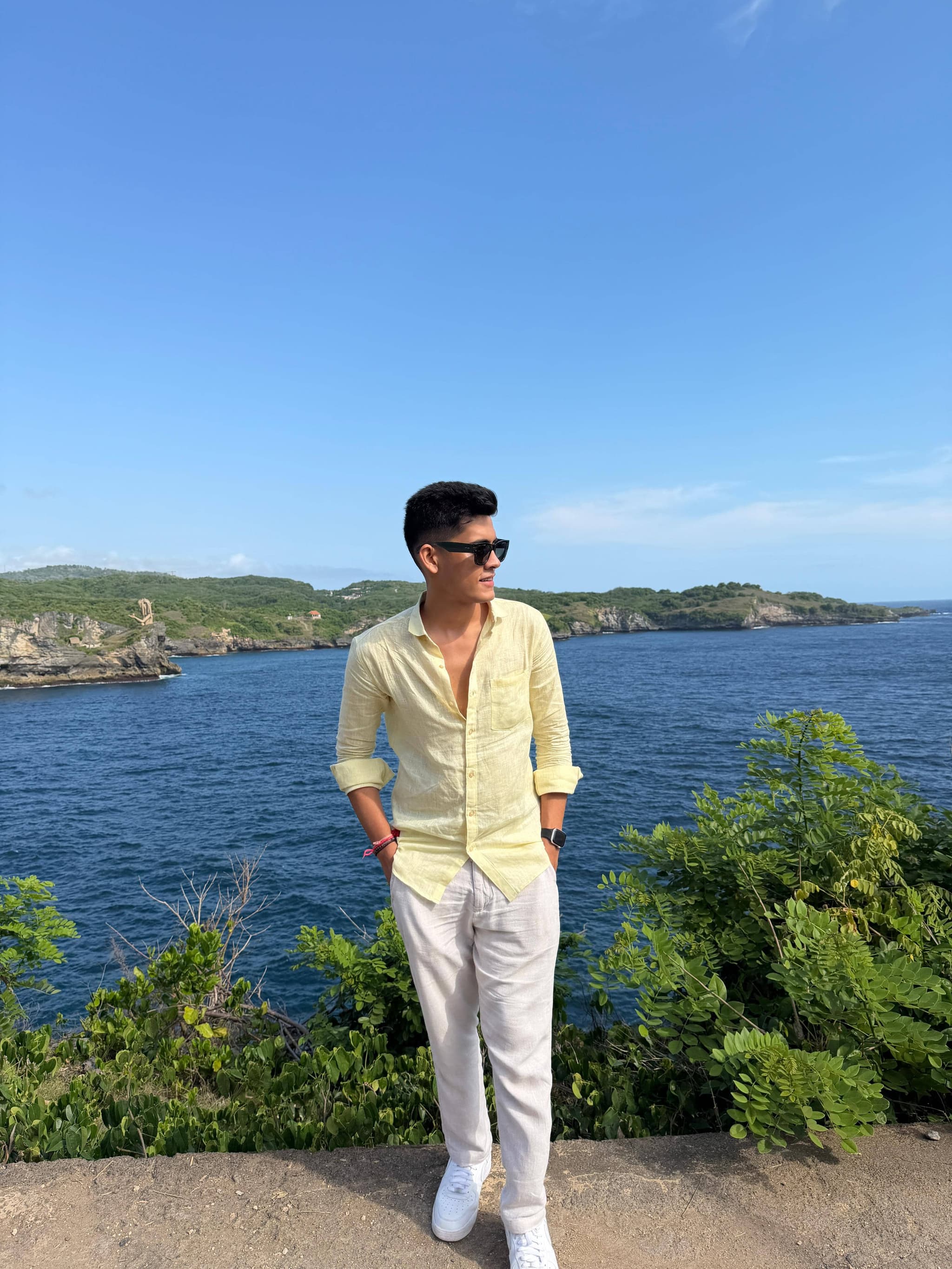 Ridham | Lifestyle Influencer — Movies & Animation creator on Fancall