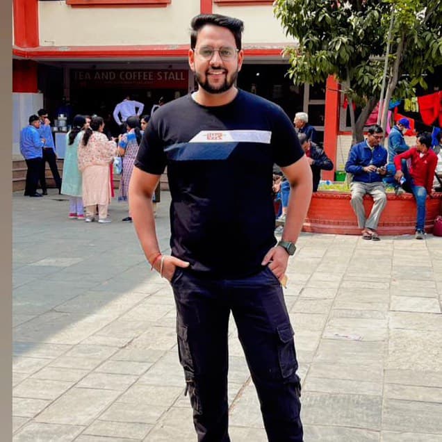Abhishek Singh — Tech & Gadgets creator on Fancall