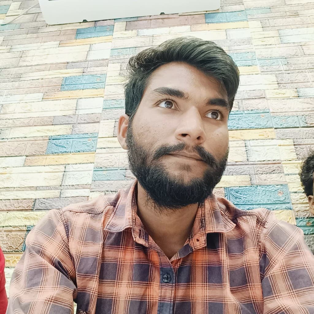 Lukesh Pal — Tech & Gadgets creator on Fancall